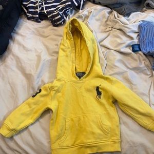 Yellow hoodie polo Ralph Lauren excellent condition